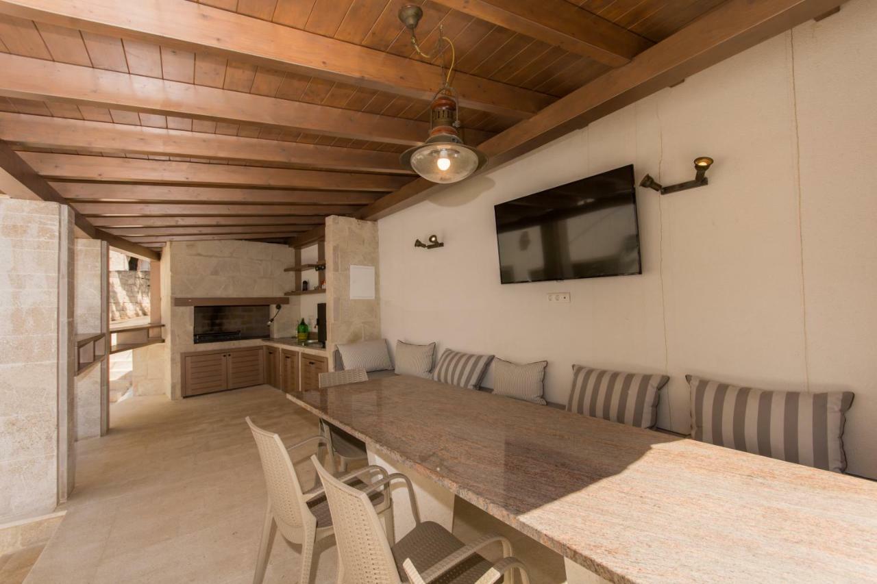 Villa Hurem Trogir Eksteriør bilde